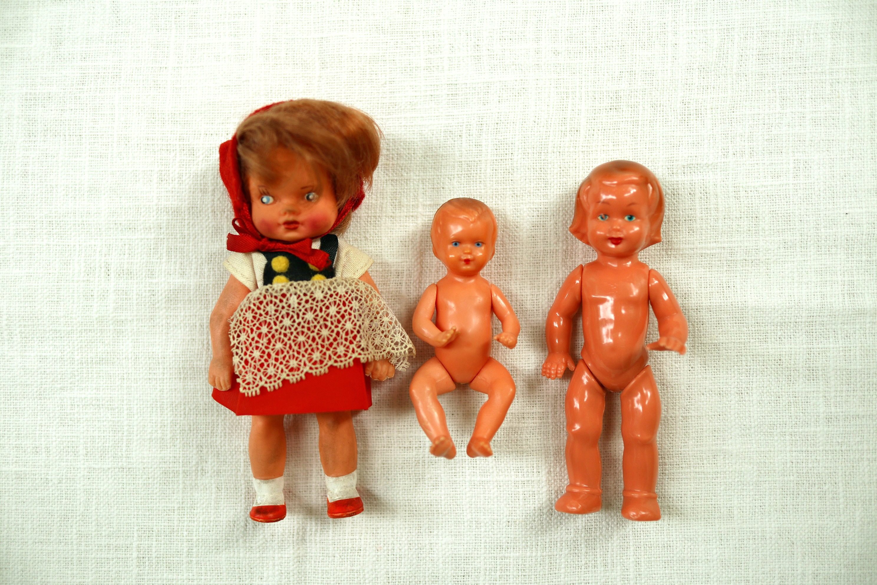 旧西ドイツ製レトロ感あふれるヴィンテージ人形3体セット | Frau